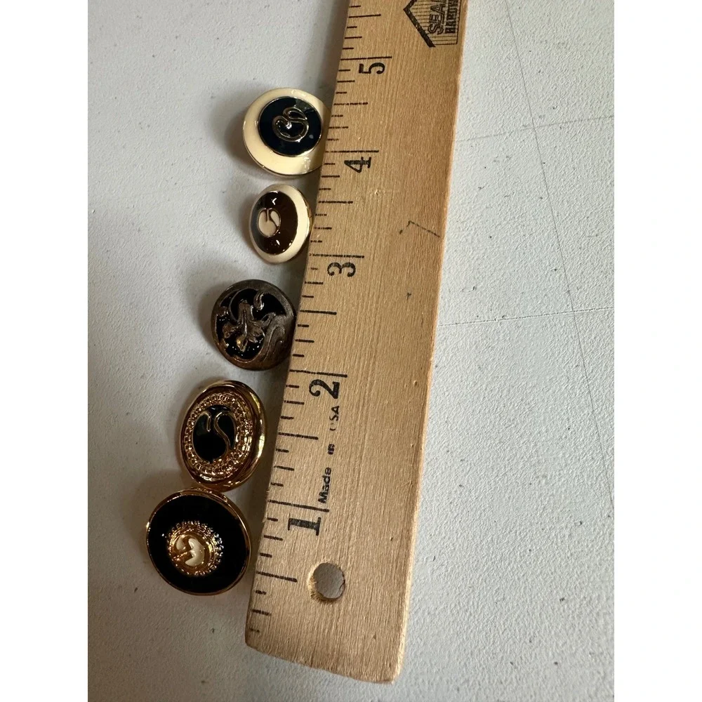 Vintage La Petite Le Bouton Decorative Button Lot Silver Gold Black Enamel 46pc